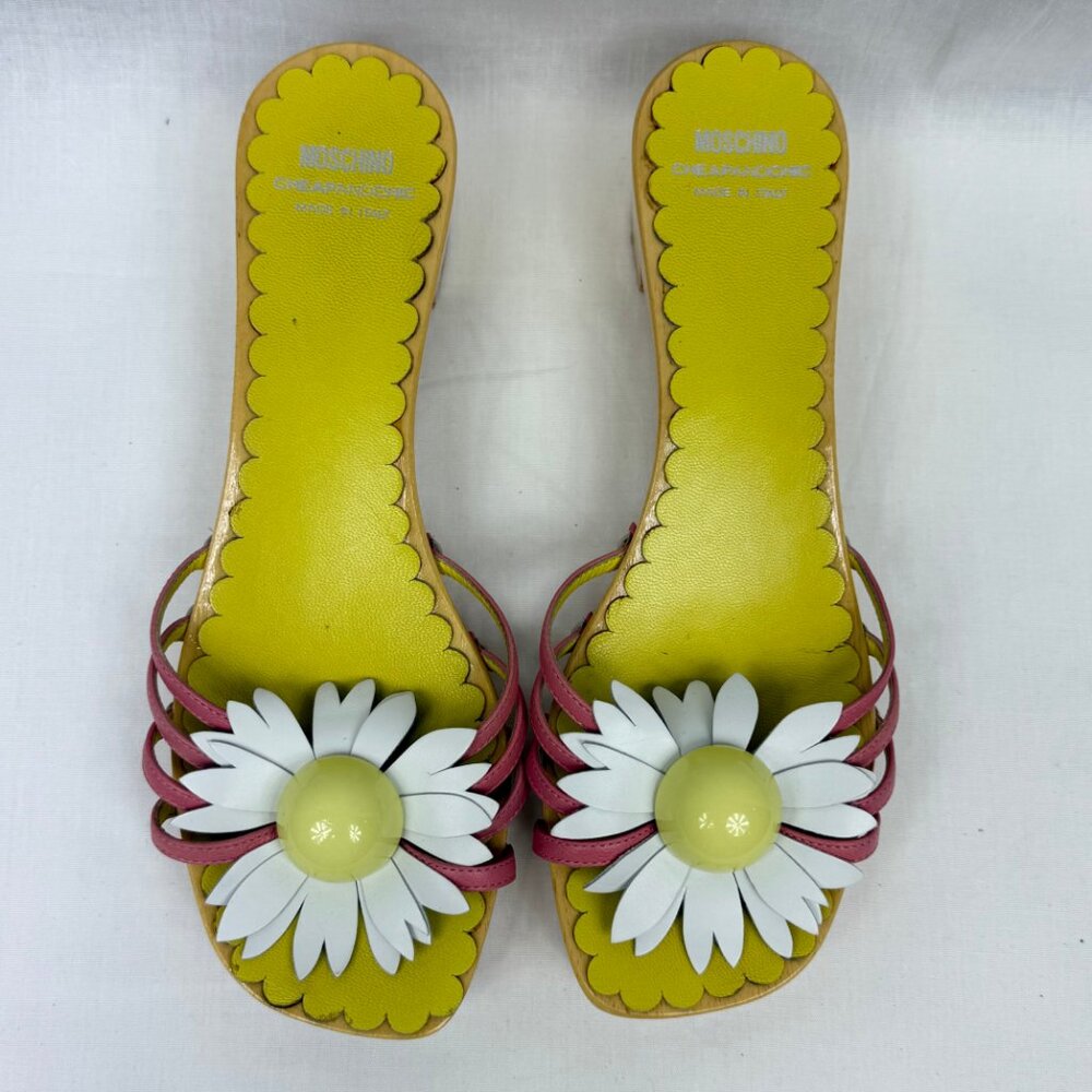 Moschino Cheap & Chic Vintage Platform Daisy Sandals with Wooden Heel, Size US 7 - Picture 2 of 13